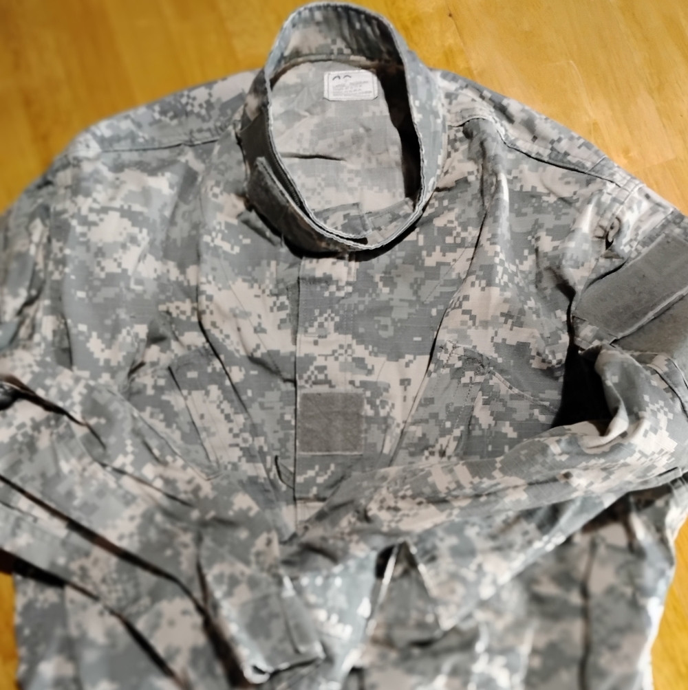 Men's Digital Camo Field Jacket - Gray